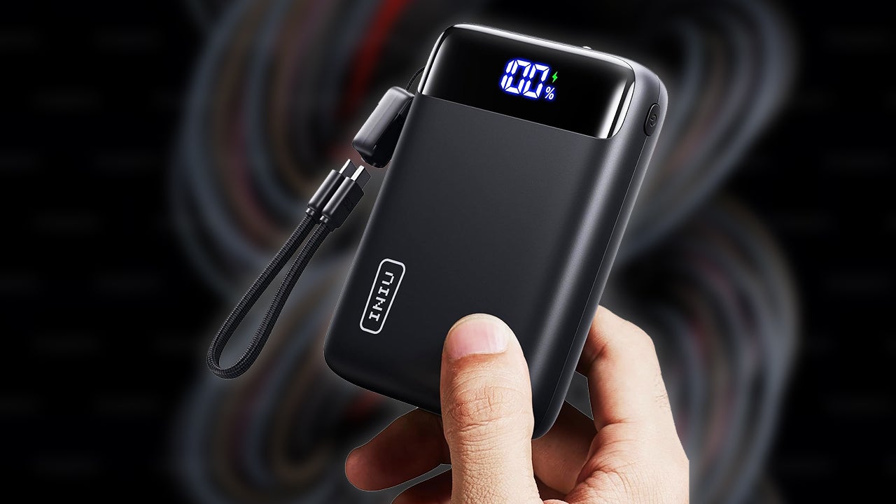 iniupowerbank200001-1775594269912.jpg