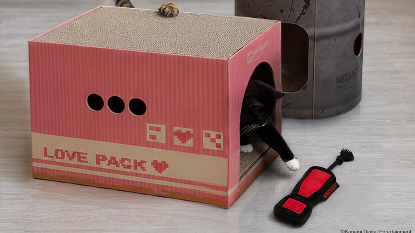 metal-gear-cat-toys-1787697602555.jpg