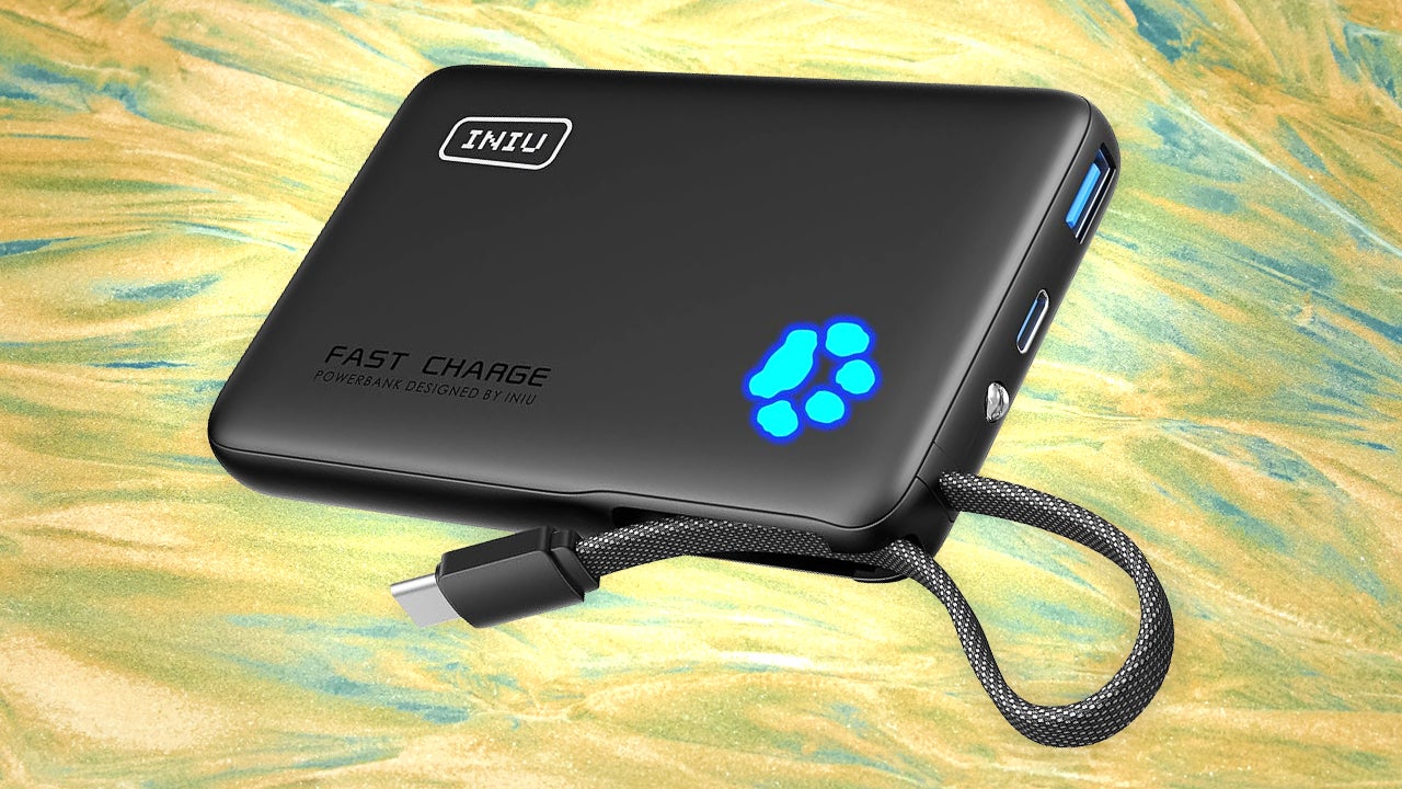 iniupowerbank9-1765306042366.jpg
